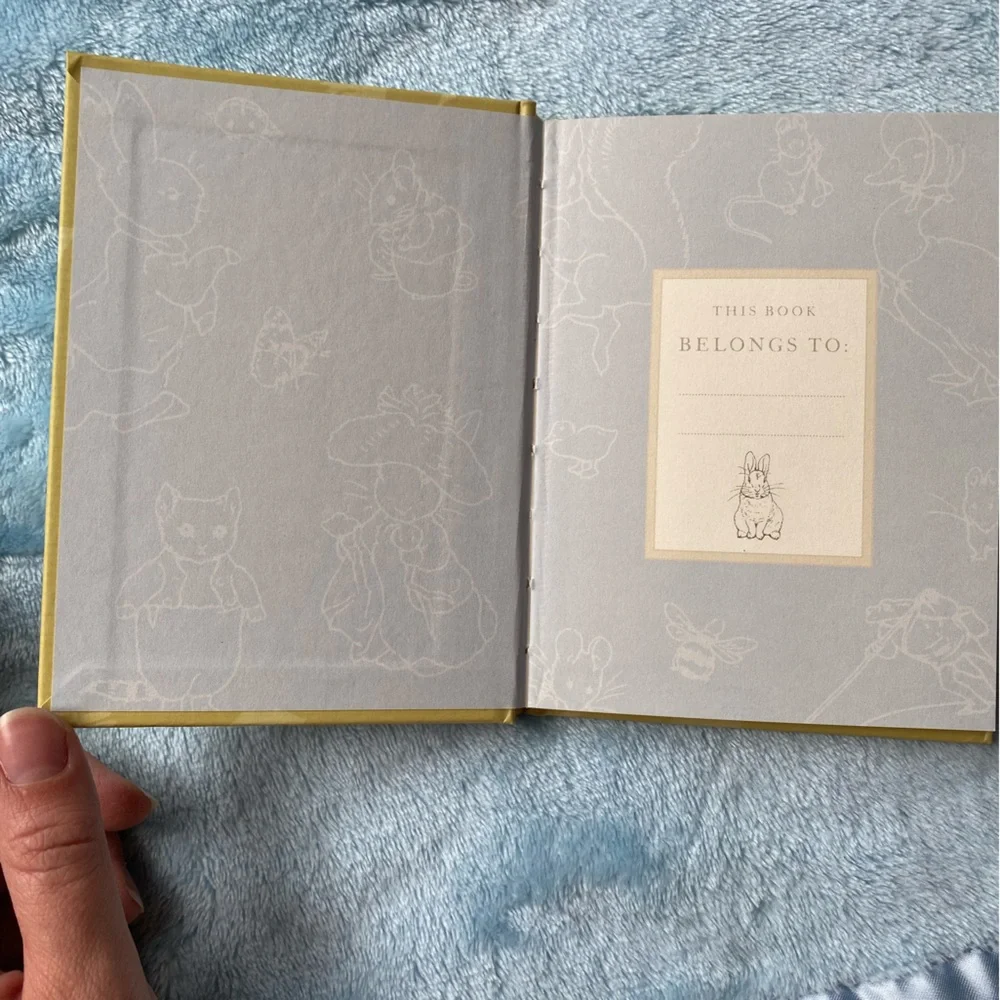 Peter Rabbit Classic Gift Set - Picture 10 of 12